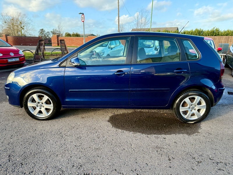Used Volkswagen Polo 2009 for sale - 76896650: Photo 10