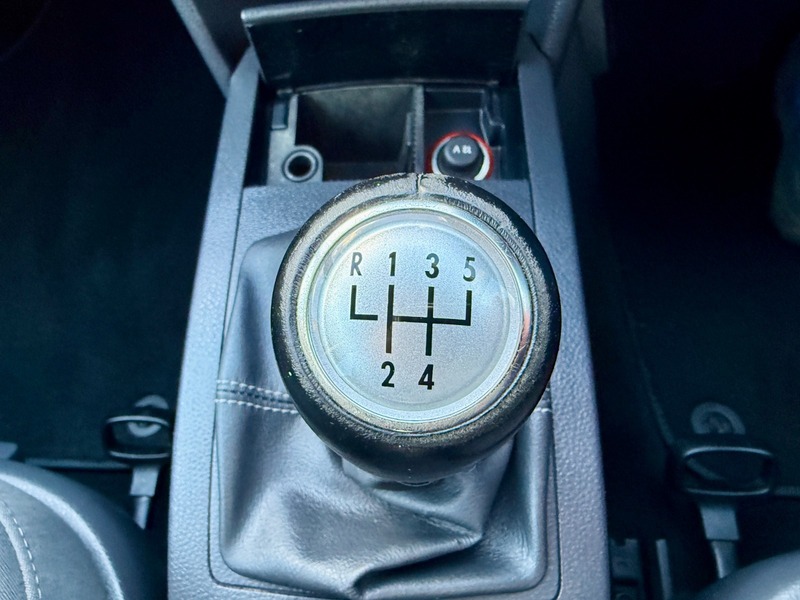 Used Volkswagen Polo 2009 for sale - 76896650: Photo 23