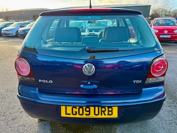 Used Volkswagen Polo 2009 for sale - 76896650: Photo