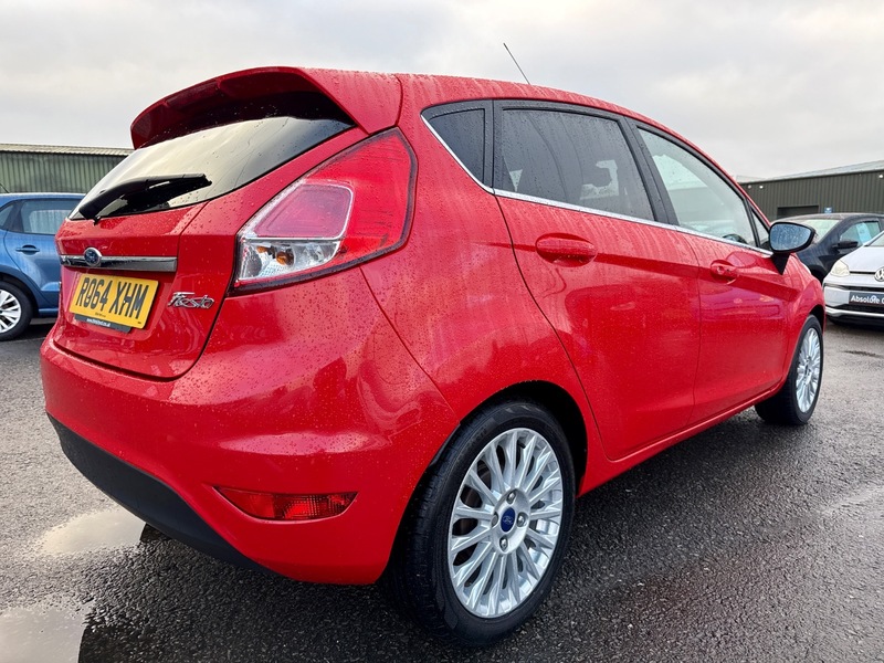 Used Ford Fiesta 2014 for sale - 76583065: Photo 4