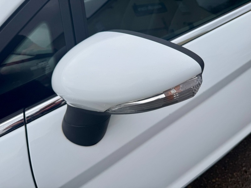 Used Ford Fiesta 2014 for sale - 76559713: Photo 11