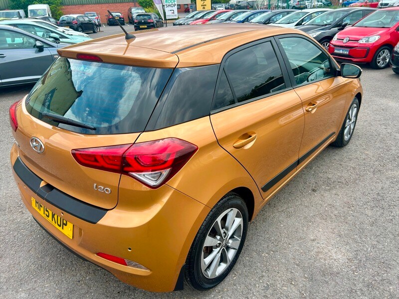 Used Hyundai i20 2015 for sale - 76500558: Photo 18