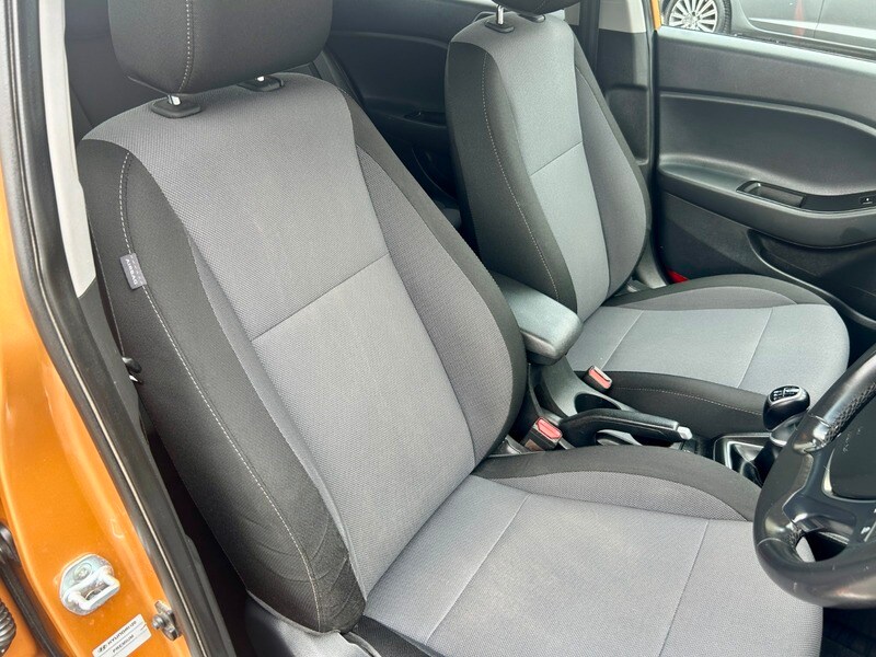 Used Hyundai i20 2015 for sale - 76500558: Photo 19