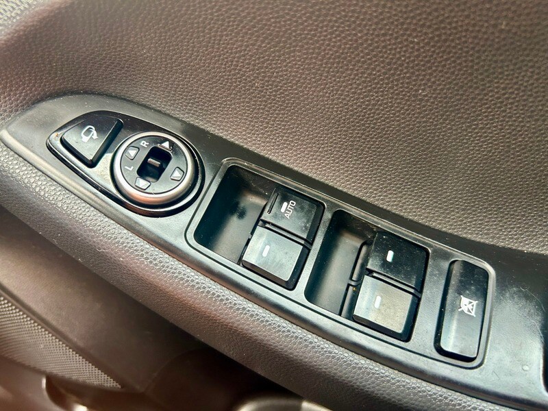 Used Hyundai i20 2015 for sale - 76500558: Photo 32