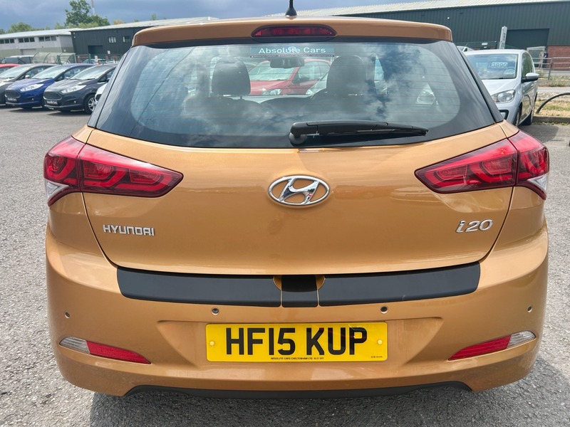 Used Hyundai i20 2015 for sale - 76500558: Photo 4