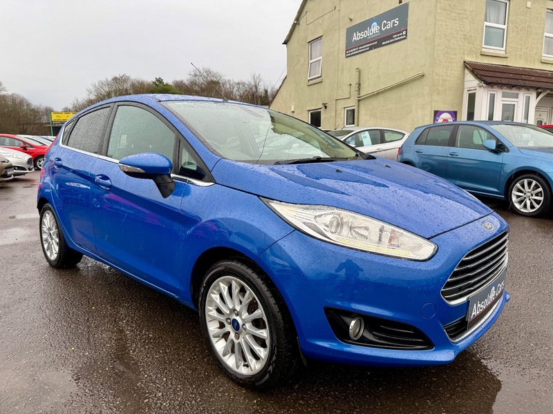Used Ford Fiesta 2013 for sale - 76950865: Photo 1