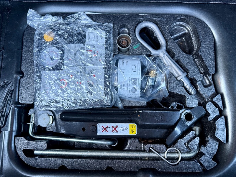 Used MINI Roadster 2012 for sale - 76520868: Photo 16