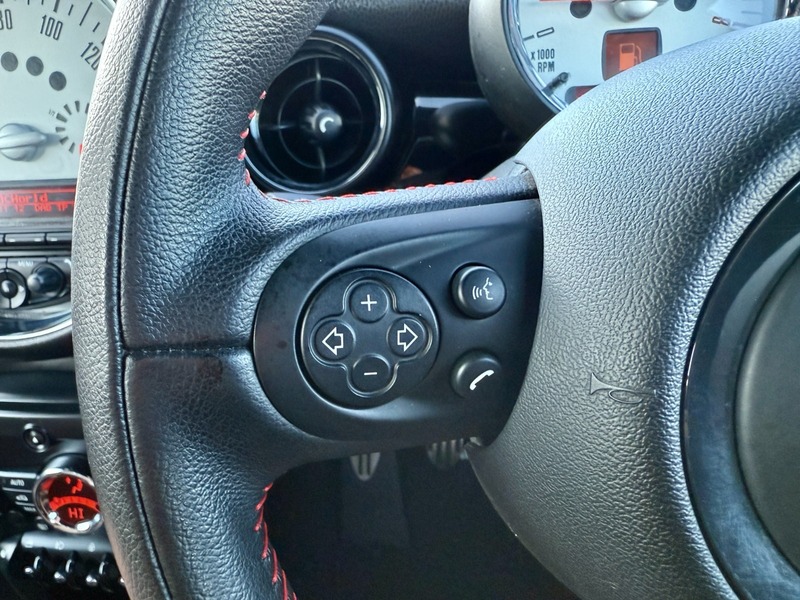 Used MINI Roadster 2012 for sale - 76520868: Photo 27