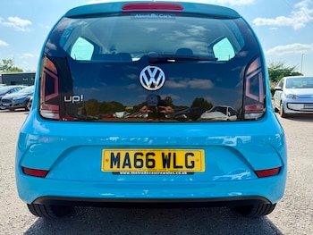Used Volkswagen up! 2016 for sale - 76500560: Photo