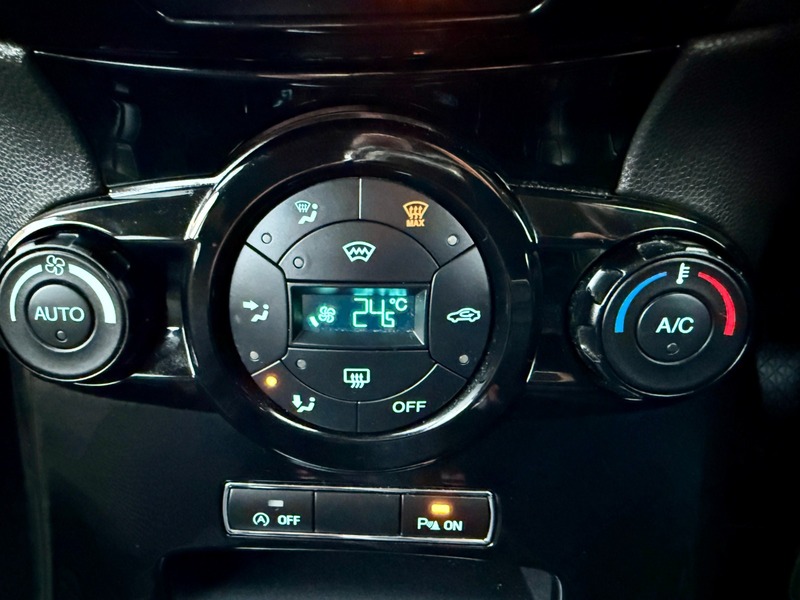 Used Ford Fiesta 2016 for sale - 76740888: Photo 26