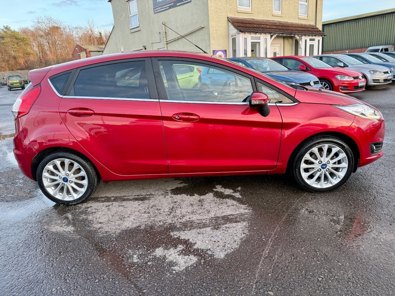 Used Ford Fiesta 2016 for sale - 76740888: Photo 4