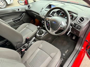 Used Ford Fiesta 2016 for sale - 76836741: Photo