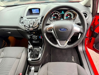 Used Ford Fiesta 2016 for sale - 76836741: Photo