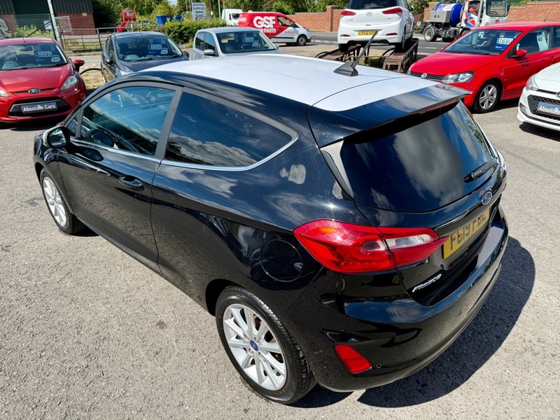 Used Ford Fiesta 2019 for sale - 76500556: Photo 4