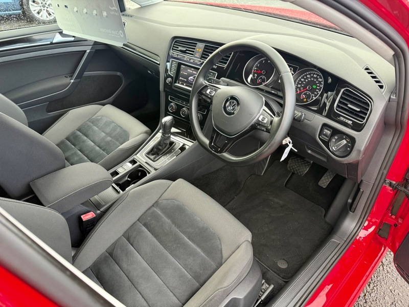 Used Volkswagen Golf 2013 for sale - 76500599: Photo 7