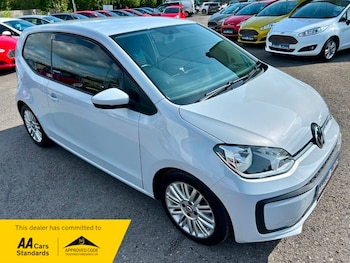 Used Volkswagen up! 2017 for sale - 76924084: Photo