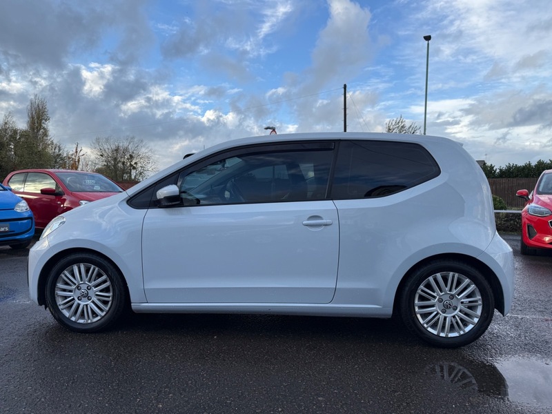 Used Volkswagen up! 2017 for sale - 76924084: Photo 5