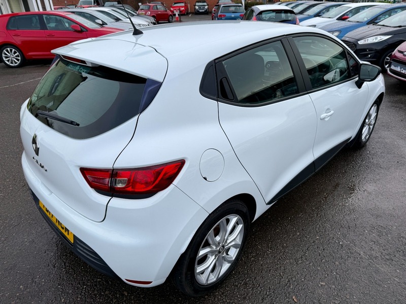 Used Renault Clio 2017 for sale - 76821382: Photo 15