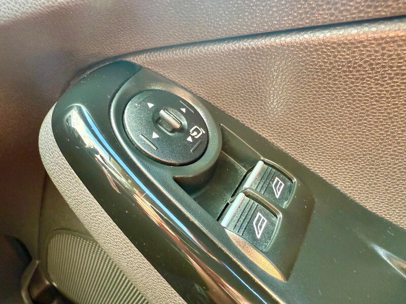 Used Ford Fiesta 2015 for sale - 76500573: Photo 28