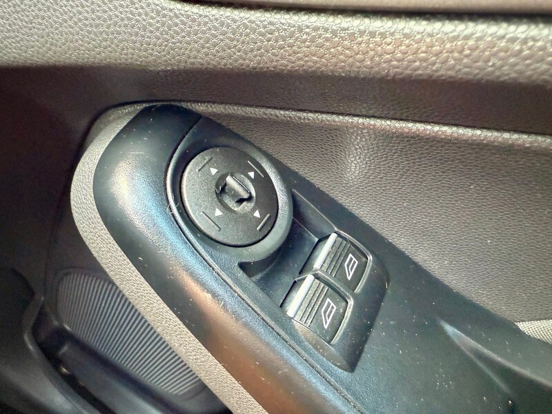 Used Ford Fiesta 2016 for sale - 76500580: Photo 30