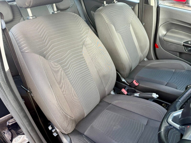 Used Ford Fiesta 2013 for sale - 76500602: Photo 15
