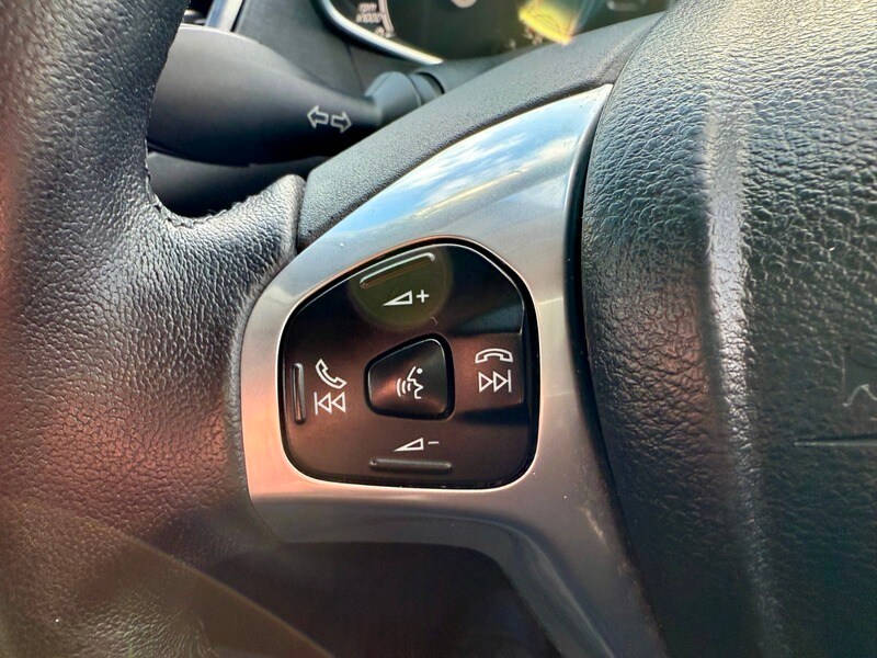 Used Ford Fiesta 2013 for sale - 76500602: Photo 23