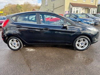 Used Ford Fiesta 2013 for sale - 76500602: Photo