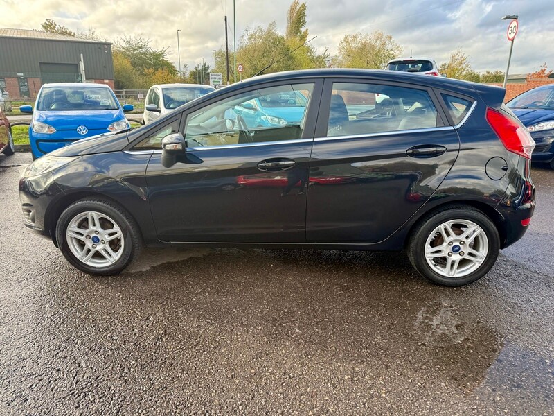 Used Ford Fiesta 2013 for sale - 76500602: Photo 9