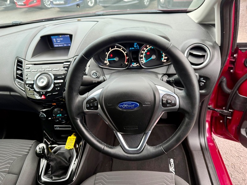 Used Ford Fiesta 2014 for sale - 76686893: Photo 5