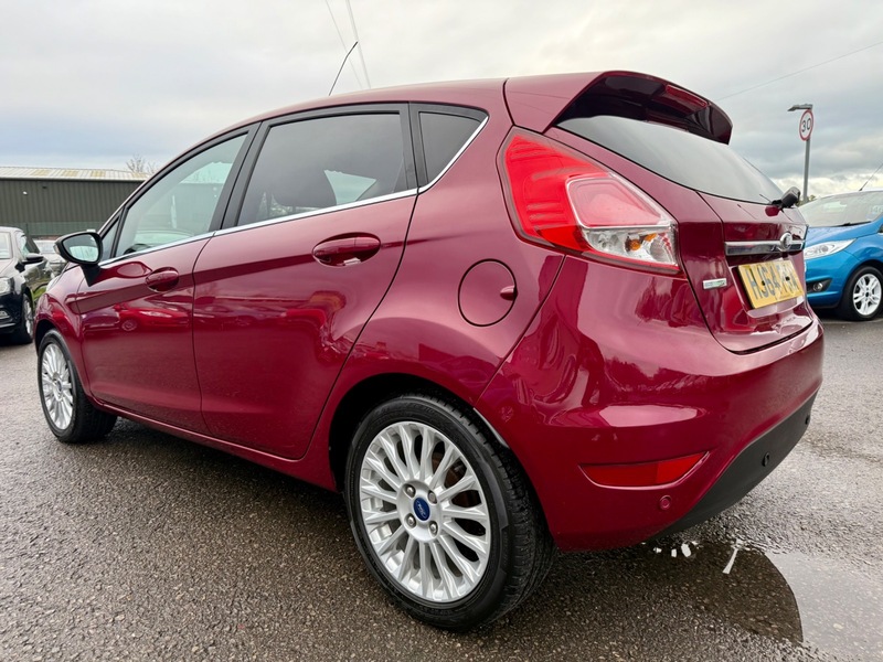 Used Ford Fiesta 2014 for sale - 76686893: Photo 6