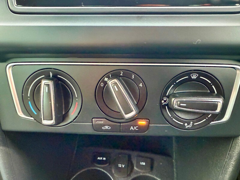 Used Volkswagen Polo 2016 for sale - 76500617: Photo 26