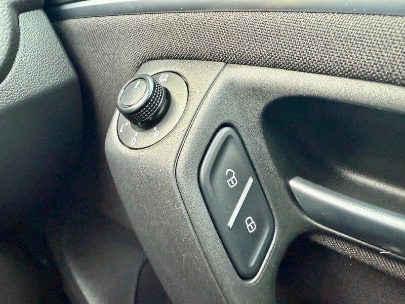 Used Volkswagen Polo 2016 for sale - 76500617: Photo 32