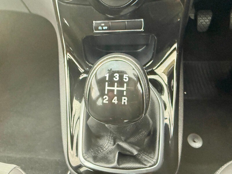 Used Ford Fiesta 2013 for sale - 76500608: Photo 23
