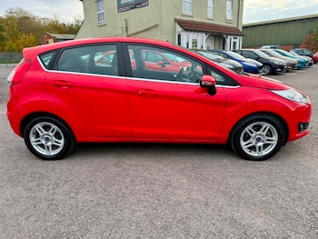 Used Ford Fiesta 2013 for sale - 76500608: Photo