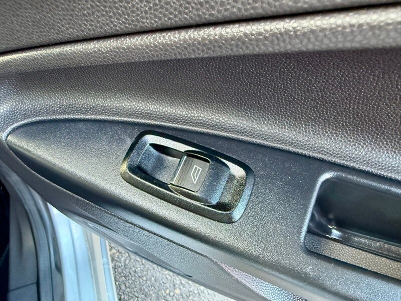 Used Ford Fiesta 2014 for sale - 76500613: Photo 21