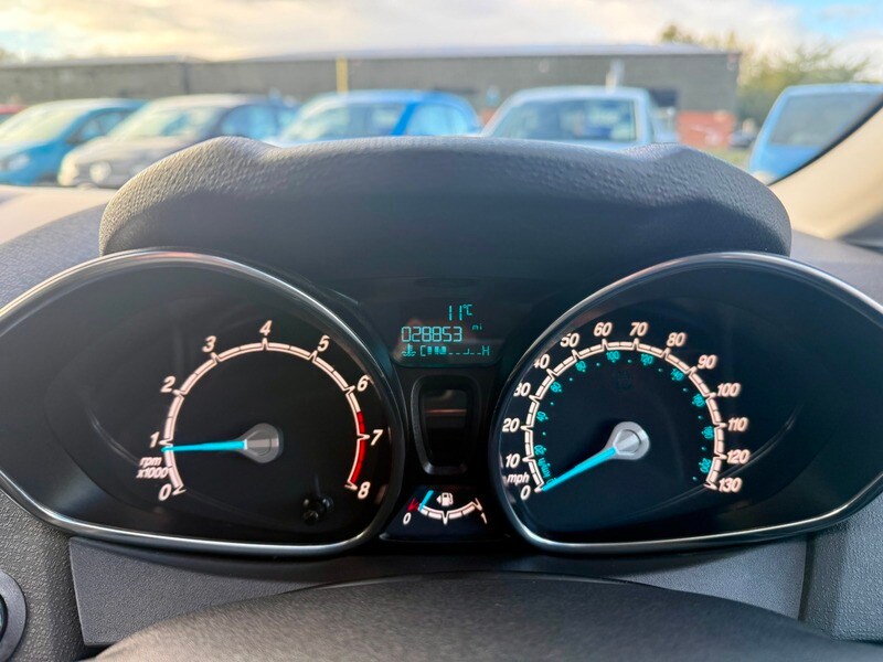 Used Ford Fiesta 2014 for sale - 76500613: Photo 22