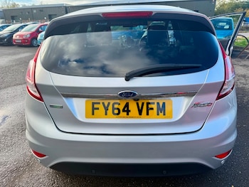 Used Ford Fiesta 2014 for sale - 76500613: Photo