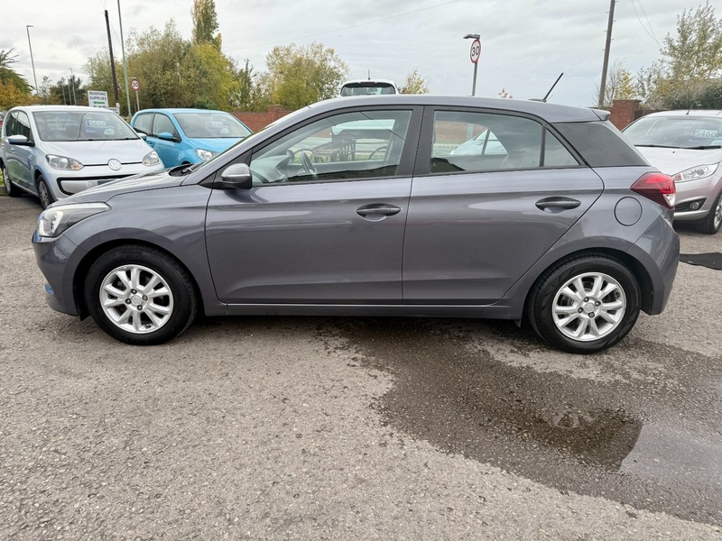 Used Hyundai i20 2016 for sale - 76500603: Photo 10