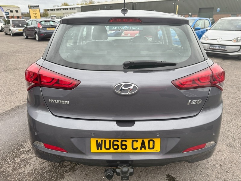 Used Hyundai i20 2016 for sale - 76500603: Photo 3