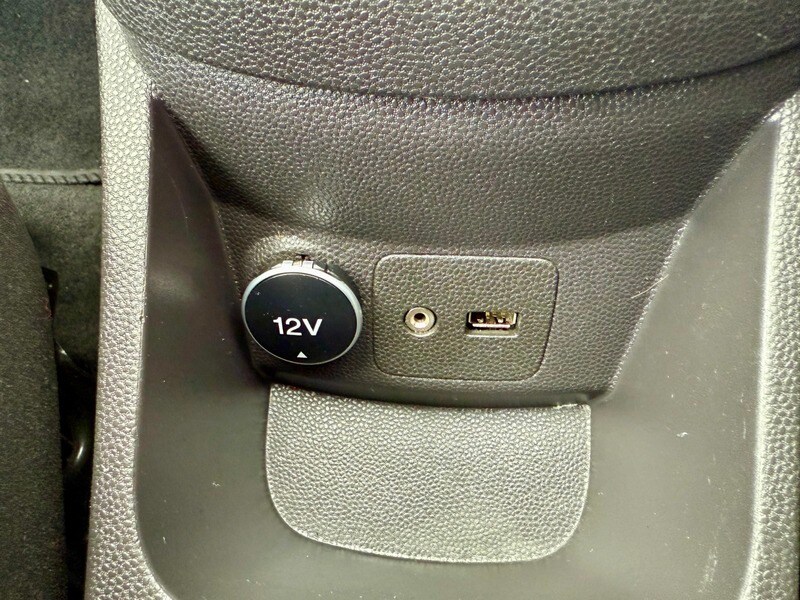 Used Ford Fiesta 2013 for sale - 76500592: Photo 24