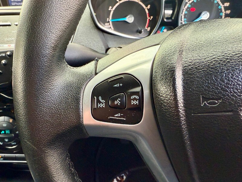 Used Ford Fiesta 2013 for sale - 76500592: Photo 26