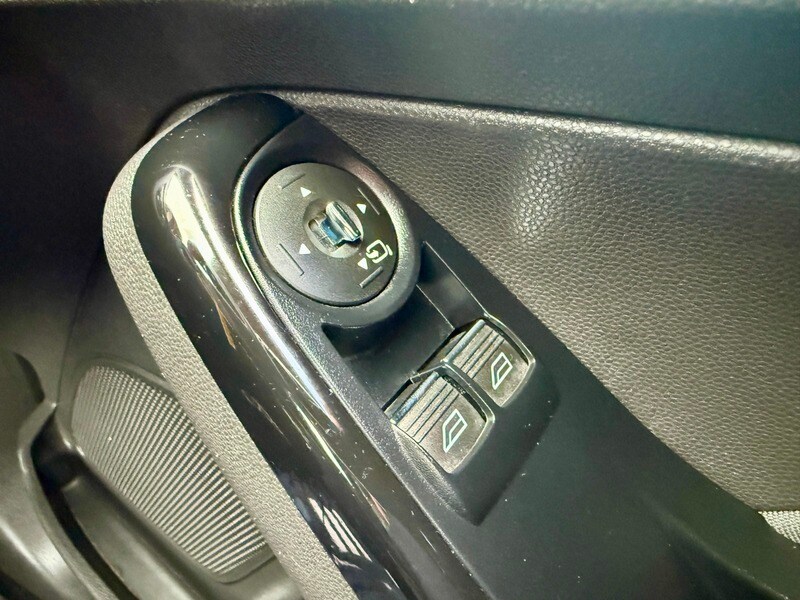 Used Ford Fiesta 2013 for sale - 76500592: Photo 29