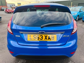 Used Ford Fiesta 2013 for sale - 76500592: Photo