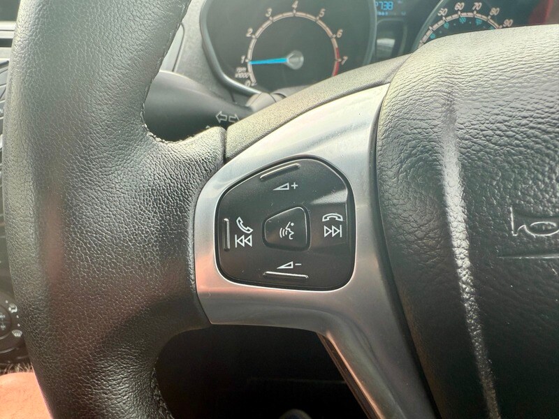 Used Ford Fiesta 2014 for sale - 76500583: Photo 25