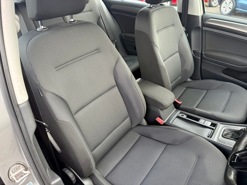 Used Volkswagen Golf 2013 for sale - 76510419: Photo 17