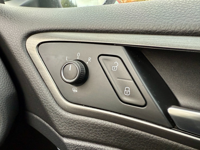 Used Volkswagen Golf 2013 for sale - 76510419: Photo 31