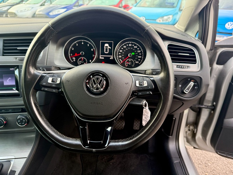 Used Volkswagen Golf 2013 for sale - 76510419: Photo 33
