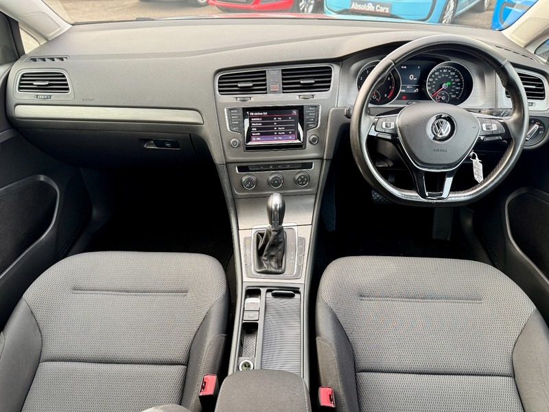 Used Volkswagen Golf 2013 for sale - 76510419: Photo 5