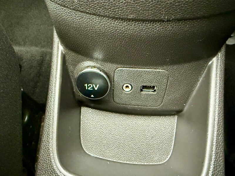 Used Ford Fiesta 2015 for sale - 76500593: Photo 24