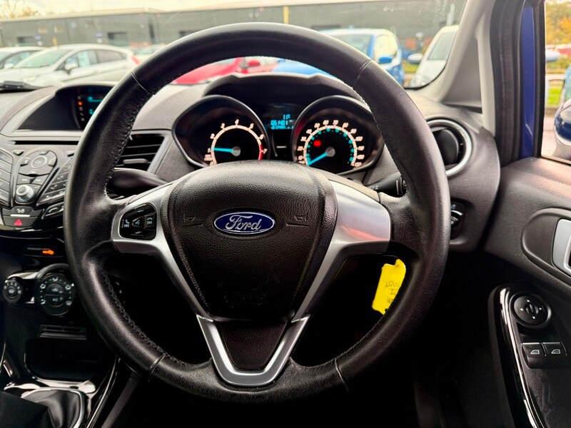 Used Ford Fiesta 2015 for sale - 76500593: Photo 28